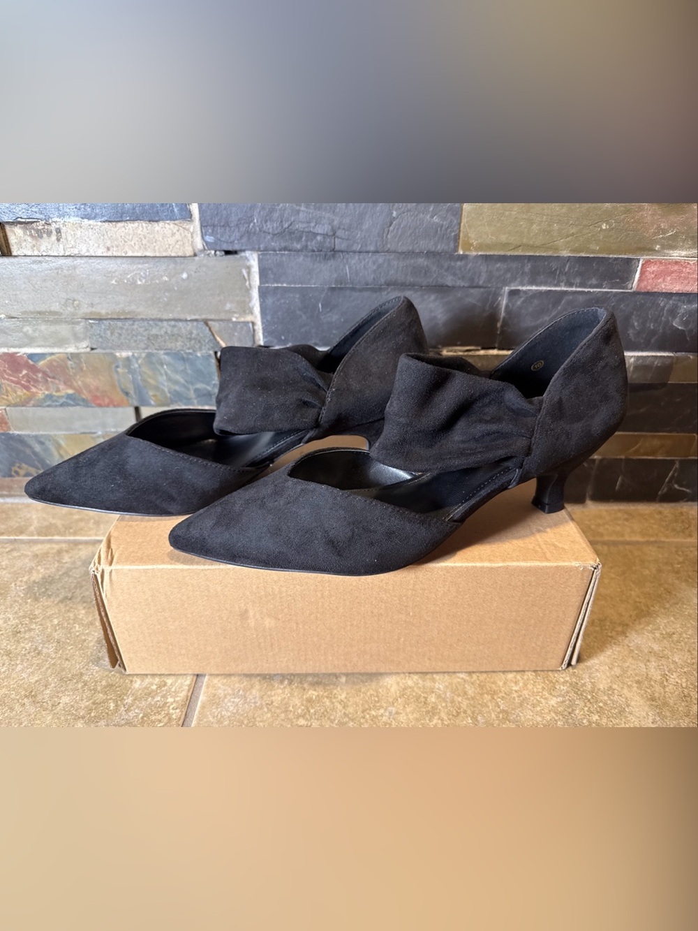 Coutgo Size 10 Low Kitten Heel Black Dress Shoes Pointed Toe FAST SHIPPING